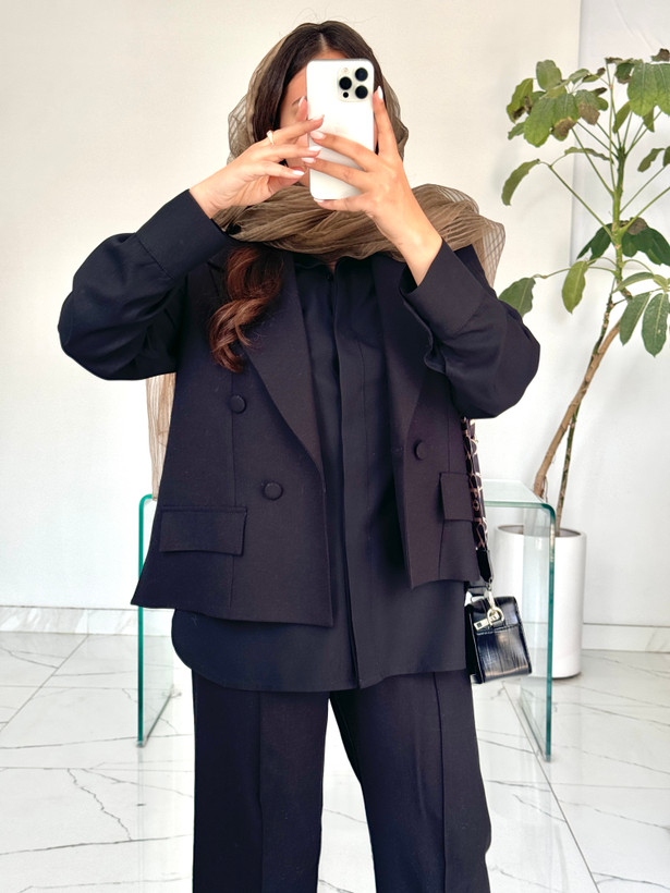 وست زنانه لینن مشکی